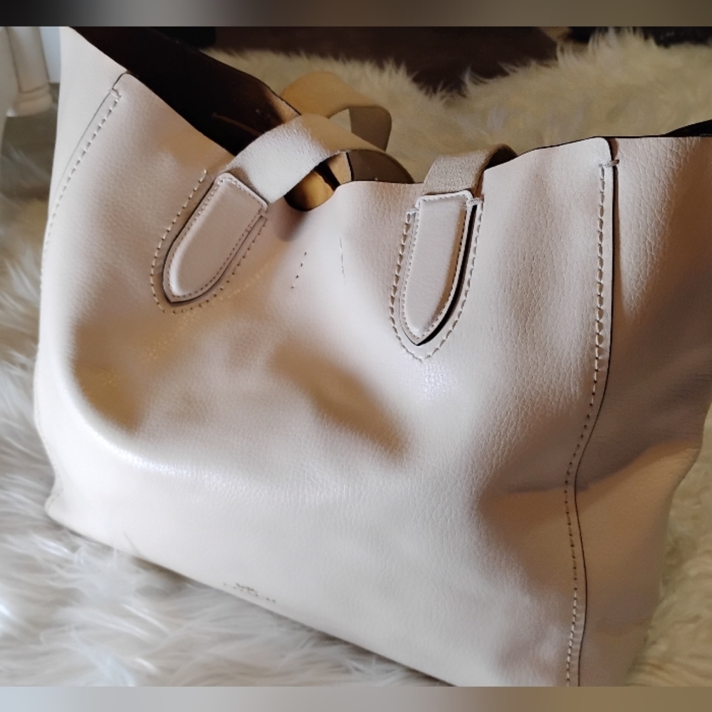 Coach Off-White Leather Tote - Picture 16 of 16